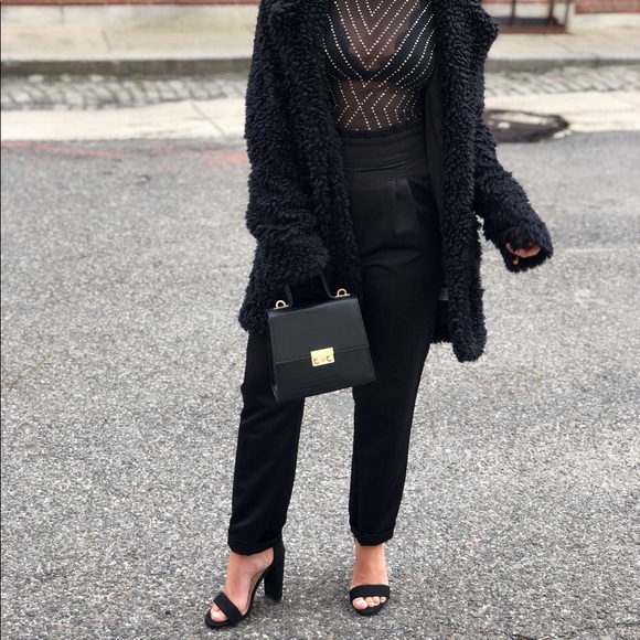 Veil Black Croc Vegan Top Handle Bag - Picture 8 of 8